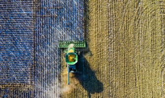 Agricoltura di precisione: come le aziende agricole si stanno adattando alle nuove tecnologie | AgriCook