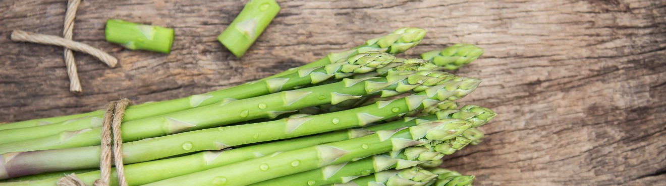 Asparagi: Delizie Verdi della Primavera - Scopri Ricette, Benefici e Consigli di Cottura | AgriCook