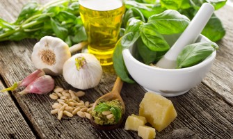 Pesto alla genovese: ricetta originale per buongustai | Agricook