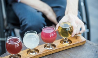 Come Organizzare una Degustazione di Prodotti Tipici nel Tuo Agriturismo