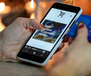 Marktplatz vs. E-Commerce: Entdecken Sie die Unterschiede und welche Lösung Sie für Ihr Unternehmen wählen sollten