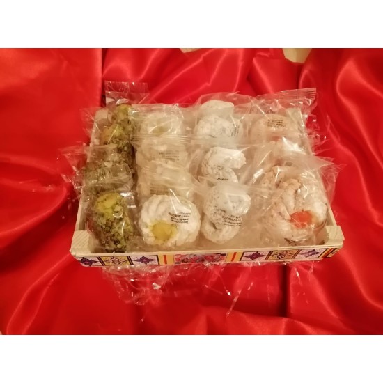 Cassetta con paste di mandorla siciliane da 500gr Cassetta con paste di mandorla siciliane da 500gr