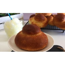 Brioche siciliana col tuppo